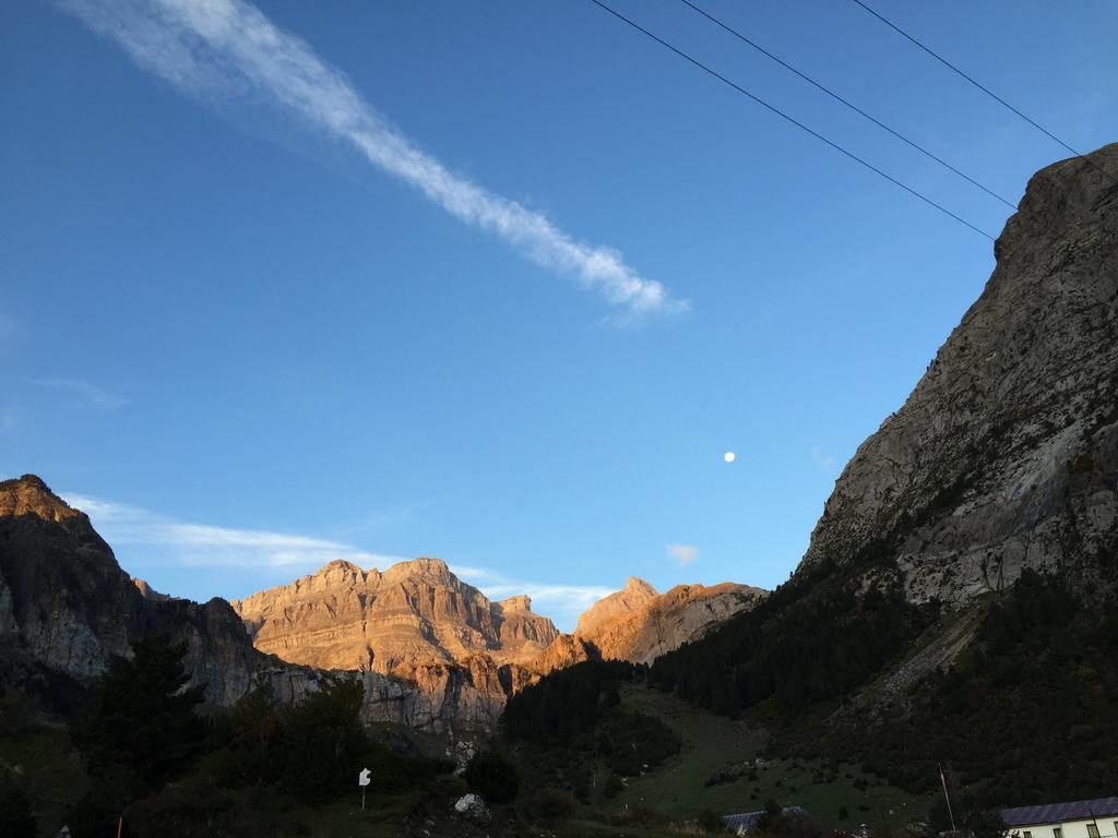 Apartamentos Pirineos Candanchú Extérieur photo